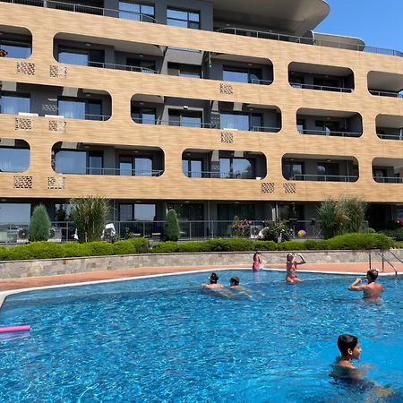 Nobile Apartment - Coral Residence Complex With Parking & Pool Varna Exteriér fotografie