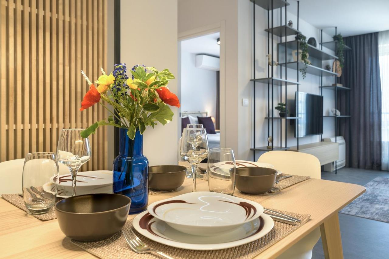 Nobile Apartment - Coral Residence Complex With Parking & Pool Varna Exteriér fotografie